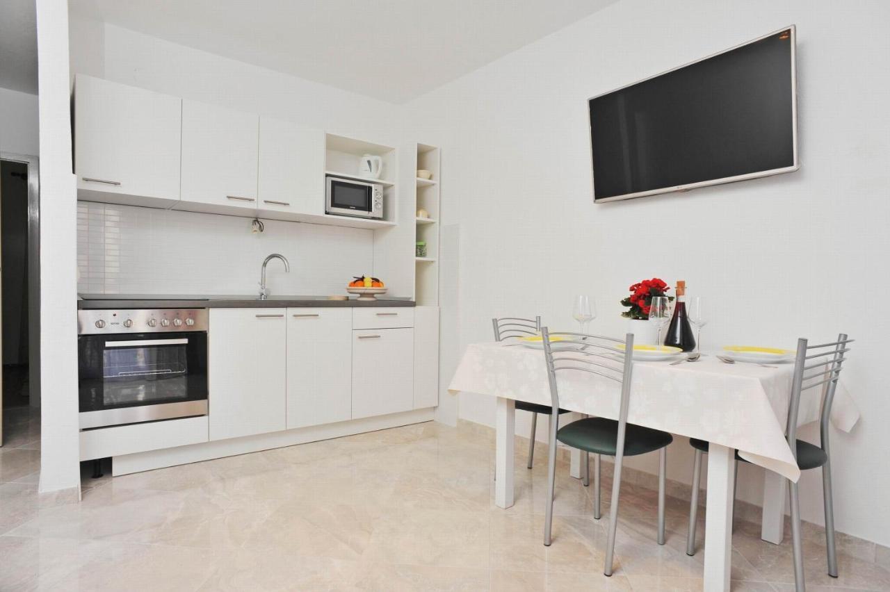 Apartments With A Parking Space Sutivan, Brac - 752 Exterior foto